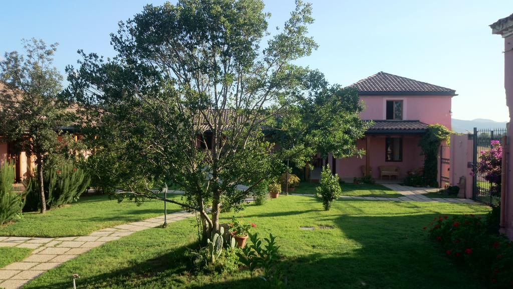 Aparthotel La Corte Dei Rei Castiadas Zewnętrze zdjęcie